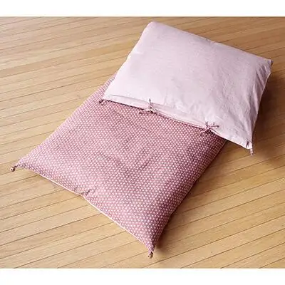 【 洛中高岡屋 】うたた寝にちょうどいい寛ぎのアイテム カバータイプごろ寝敷きふとん＜ゆったりサイズ＞（ピンク系）