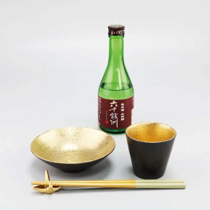 【波佐見焼】ゴールド・プラチナ ペア カップ  食器 皿 【不二商店】 [UC15] 波佐見焼