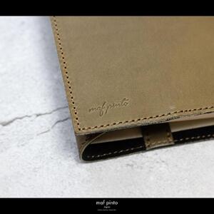maf pinto (マフ ピント) レザーブックカバー 四六判サイズ オリーブ 本革 日本製