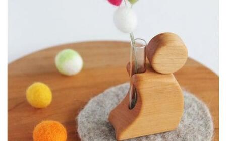 飛騨の山桜で作った『 一輪挿し はなぼぼ 』| 一輪挿し 飛騨産 山桜 やまざくら さるぼぼ 木工 木工製品 天然木 縁起物 シンプル 飛騨高山 ハンドメイド ファニチャースタジオnoco JK002