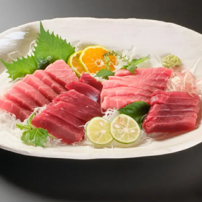 こだわりの天然ミナミマグロセット　ミナミマグロ中トロ赤身各1柵