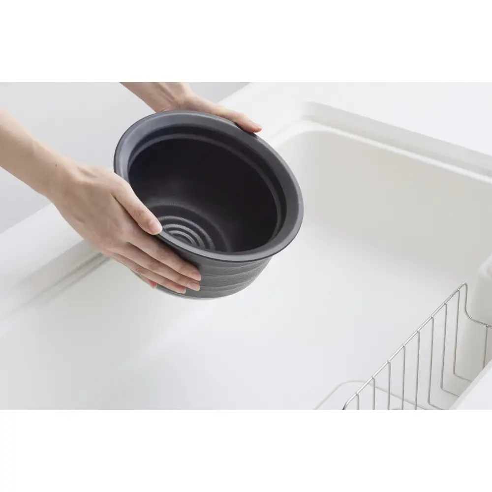 ＜2026年度新製品＞タイガー魔法瓶 土鍋圧力IH炊飯器 JRT-A100KS 墨黒（すみくろ） 5.5合炊き