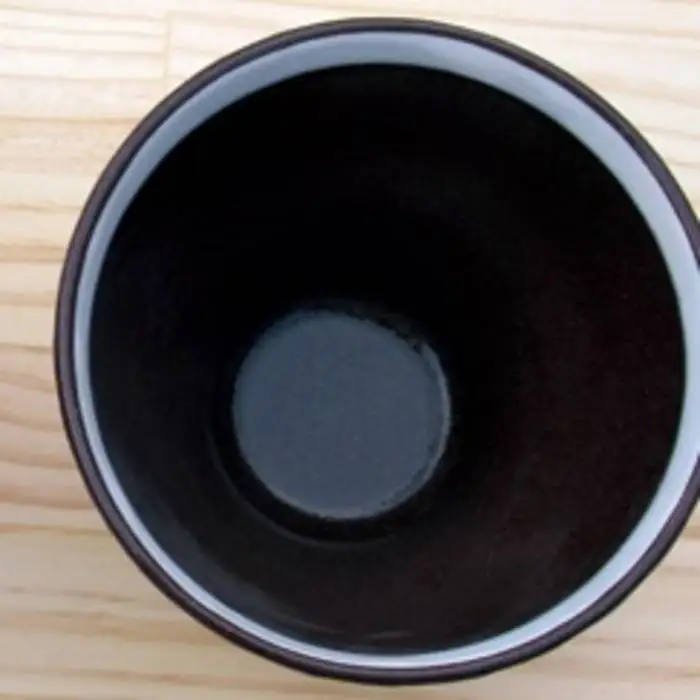【美濃焼】十草 反り茶碗セット【鈴木陶苑】食器 夫婦茶碗 食事 ご飯 ペア セット 夫婦 カップル モノトーン ホワイト ブラック 白 黒 陶器 土物 おしゃれ レンジ対応 食洗機対応 送料無料 [MAU008]