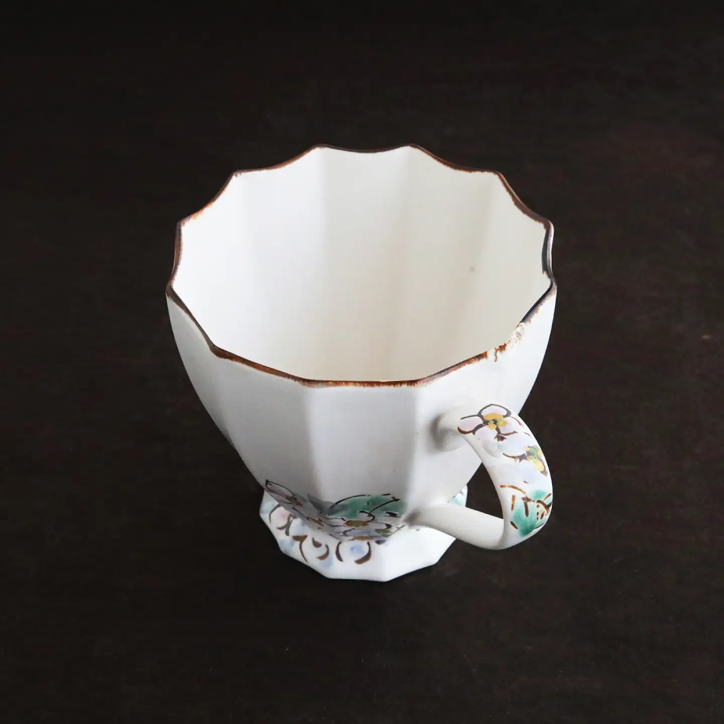 【美濃焼】koyomiお花マグカップ 6月 紫陽花【buzan 武山窯】食器 コーヒーカップ ティーカップ [MBA018]