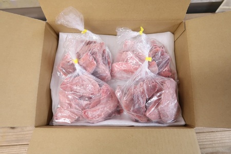 まぐろ ほほ肉 2kg バター焼き 串焼き フライに！ (a15-521)