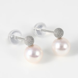 1029 プラチナあこや本真珠ピアス　フラッシュボール　　プラチナ Pt  あこや真珠 ピアス 伊勢志摩 アクセサリー ジュエリー フォーマル カジュアル ギフト 伊勢市 フラッシュボール プチ