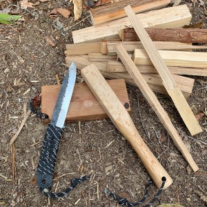 Batoning bou300　天然堅木で作る薪割叩き棒