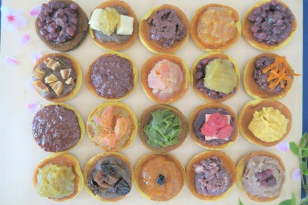 素材の風味が抜群！小さな畑の小さなどら焼き店のほっこり豊かなどら焼き6種詰合せ（粒餡、焼き芋、柚子、きみ餡レモン、季節のどら焼き2種）_CC07