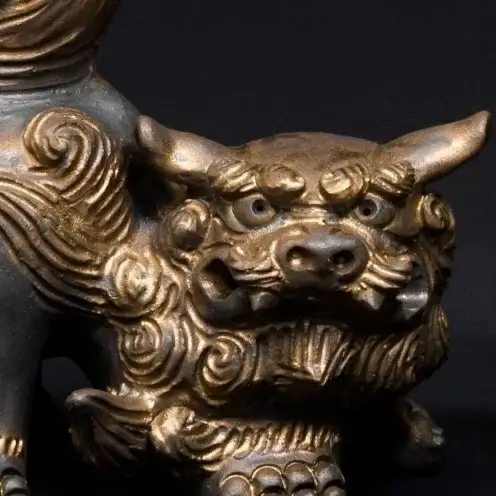 【datta.沖縄南の島陶芸工房】金シーサー（威嚇・中サイズペア）