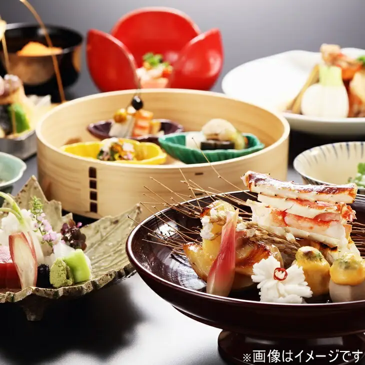 旅の思い出に贅沢なひとときを。花巻温泉　佳松園の特別室「クラウンスイート」ペア宿泊券 【569】