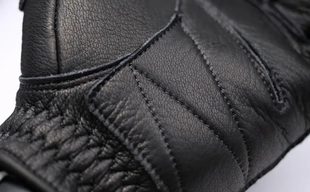 ライディンググローブ カカザン バイク用 【カラー：ブラック×ブラック／サイズ：S】(スリーシーズン向け)