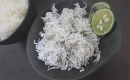 しらす 釜揚げ 450g × 2パック 魚介 グルメ 冷蔵 ご飯のお供 ちりめん 