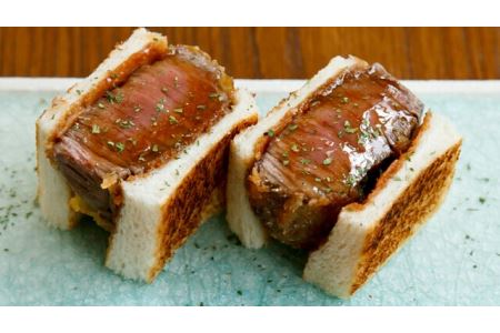 【神楽坂】誇味山 奏 特産品焼肉ランチ・ディナー共通コース 3名様（1年間有効） お店でふるなび美食体験 FN-Gourmet633066