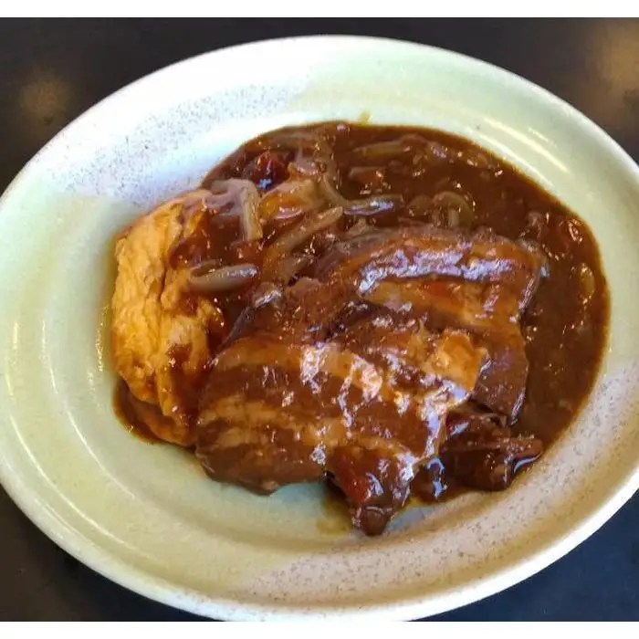 チャイニーズダイニング呵呵　名物　豚の角煮（醤油）2パック、（カレー）2パック
