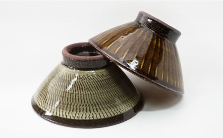 【波佐見焼】Folk Design 黄釉飛びカンナ＆飴釉打ち刷毛 茶碗 ペアセット 食器 皿 【玉有】 [IE30] 波佐見焼