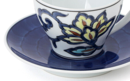 源右衛門窯 赤絵更紗唐花紋 碗皿 食器 コーヒーカップ 有田焼 ad029
