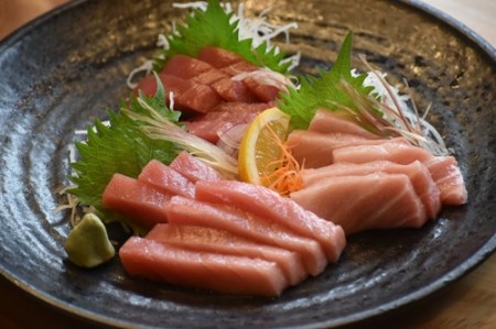 （冷蔵）南伊勢町産　養殖　本まぐろ　1本　50～60kg／三重外湾漁業協同組合　パーティー　イベント　丸ごと　鮪　三重県　伊勢志摩
