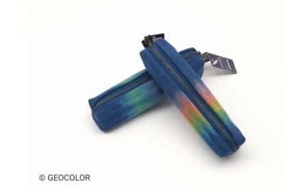 八幡平GEOCOLORペンケース（寒色系）【どれが届くかお楽しみ】 ／ 地熱染め 筆記具 筆記用具 大人 小物入れ 筆箱 ふでばこ ポーチ 筆入れ 手絞り 手染め 染物 染め物 お土産 ご当地 人気 おすすめ 色おまかせ 小物ケース 小物入れ ジオカラー