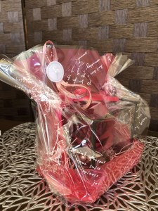 浜田産の大輪のバラのプリザーブドフラワーアレンジ「一輪」 花 プリザーブドフラワー アーティシャルフラワー フラワーアレンジ 薔薇 アジサイ 贈り物 ギフト インテリア 【107_1823】