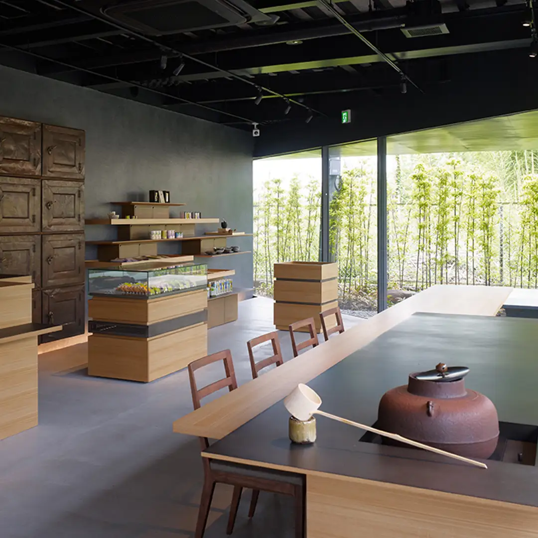 ミシュラン星付きのプロが愛用する 丸山海苔店 【 伊勢のはしり （ 半切 80枚 寿司屋専用缶入 ）】 