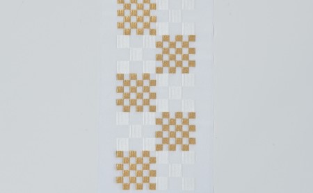 半衿　半襟　白地に白とゴールドの市松柄の刺繍　お着物に 和装 伝統技術 ファッション小物 篠原縫製