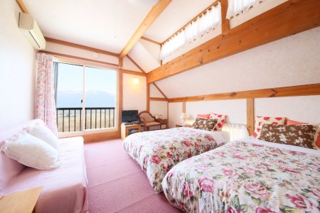 宿泊券 【 オーベルジュメイヤの樹 】 ペア宿泊券 ( 1泊2食付 ) & 池田町 観光券 3000円分 宿 信州 安曇野 北アルプス フランス料理