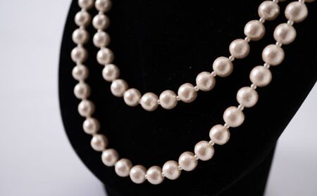 コットンパール「キスカ」ロングネックレス(金具ゴールド)とピアス３点セット