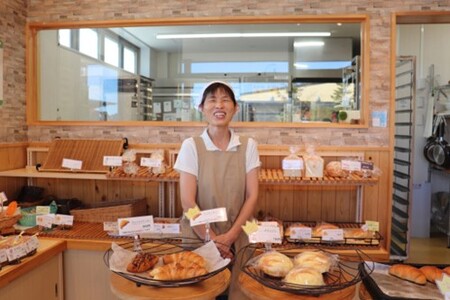 クロワッサン１２個セット＼リピーター多数！／【バター香る クロワッサン 大きい パン】福島県 楢葉町