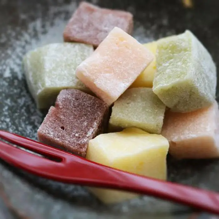 バターのおもち　もちバタCUBE【バター 餅 こがねもち お菓子 おかし スイーツ デザート おやつ ギフト】