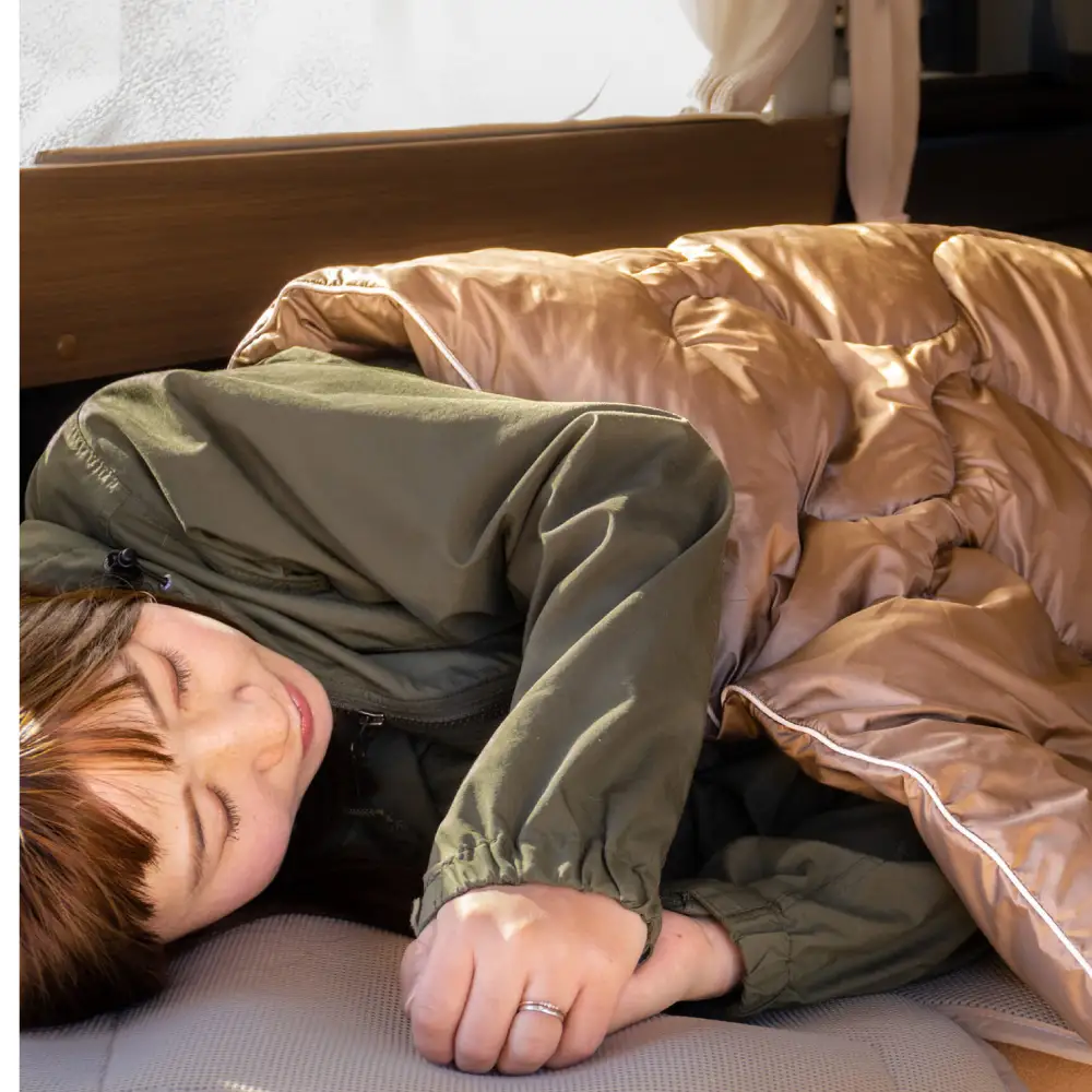 キャンピングカー専用寝具『hulu hulu』　人口羽毛綿Air Flake(R)使用　日本製/ 布団 グランピング キャンプ アウトドア キャンピングカー / 瀬戸市 / 株式会社レクビィ [BBBG001]