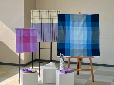 岡谷シルク SUWASHIKI FUROSHIKI（70cm）