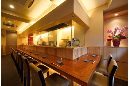 【新宿】東京肉しゃぶ家 但馬玄おまかせランチ・ディナー共通コース 1名様（1年間有効） お店でふるなび美食体験 FN-Gourmet837040