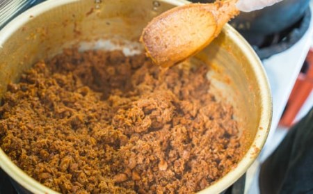 手作り まぐろフレーク（そぼろ）　150g × ３袋セット＜お試し商品＞小分け そぼろ ふりかけ 弁当 おかず　YF-3