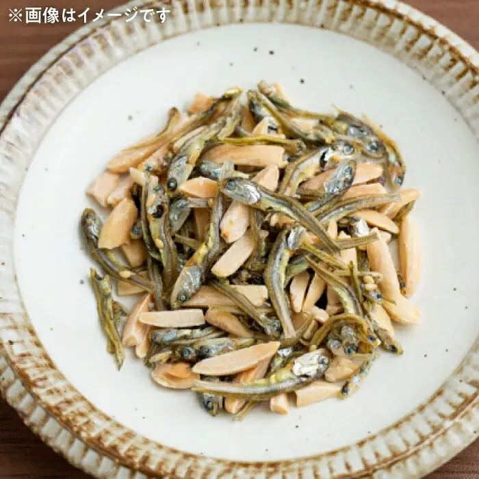 罪悪感ゼロ！こどもに食べさせたいおやつNo.1☆アーモンドフィッシュ 約230g×5袋、食べられる緩衝材付 【あぜち食品】 [ATCC013]