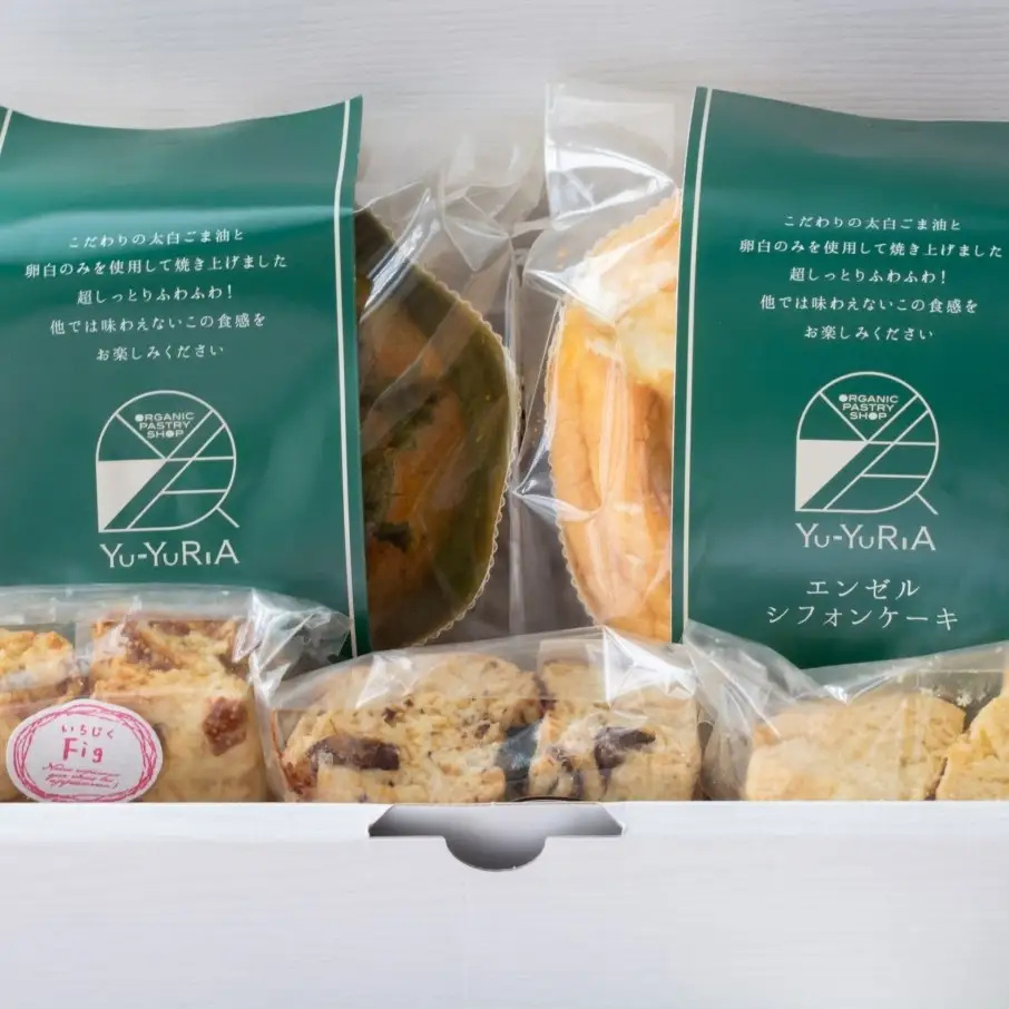 エンゼルシフォンケーキとスコーン詰合せ