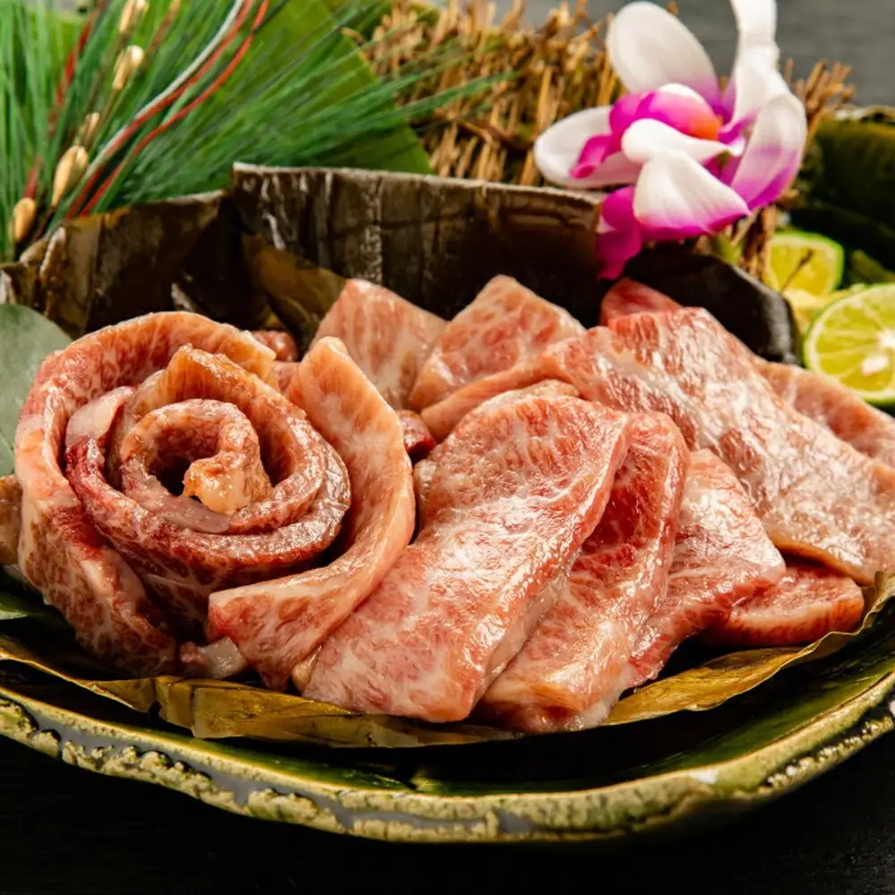 122-1 紋別名物 流氷昆布締め牛肉食べ比べ定期便(6回)