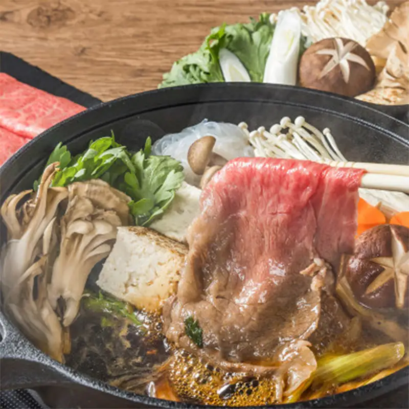博多和牛 A5～A4 すき焼き用 肩ローススライス 400g たれ付＜化粧箱入＞【博多和牛 和牛 牛 肉 お肉 すき焼き 肩ロース スライス 贅沢 人気 食品 オススメ 送料無料 福岡県 筑前町 CA003】