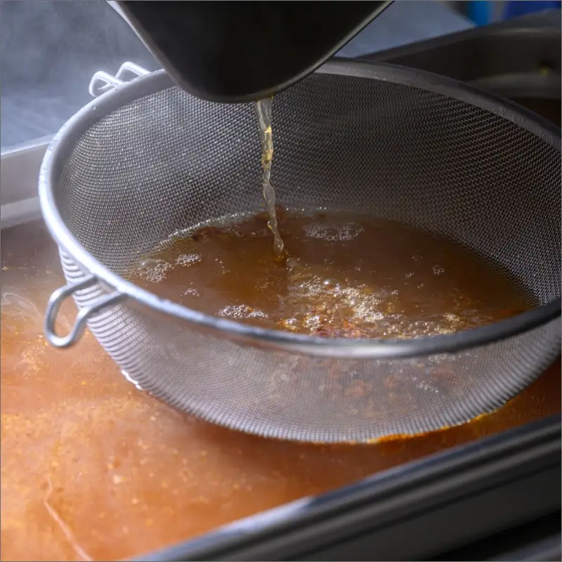 「カニ屋が作る 海のパスタ」 海香る シビマグロ 山椒トマトソース 3皿セット