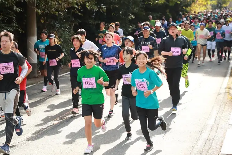 晩秋の富士川を「駆ける」～ふじかわキウイマラソン～A マラソン大会 エントリー 駐車券 控え場所 付き チケット 券 出走権 出場権 参加賞 記念品 ご当地 イベント 参加 静岡県 富士市 [sf007-002]