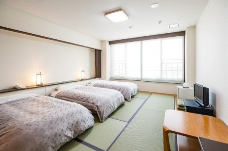 宿泊券 大石田温泉 あったまりランド深堀 「虹の館」1名様 宿泊券 銀山温泉まで車で約30分 ot-skxxx1