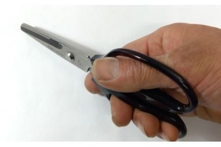 ギザ刃クラフトはさみ 170mm ハンドル大きめ