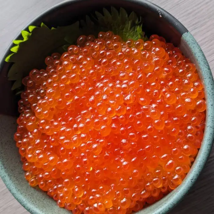 27-82 鮭いくら醤油漬け200g×3パック 合計600g
