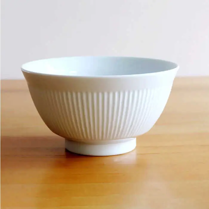 【白山陶器】【よしず彫】丼とレンゲ 白磁 4ピースセット[TA145]