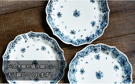 【有田焼】桔梗皿 (大) 小花散 4枚セット 手描き 染付 パスタ皿 盛り皿 プレート 食器 喜鶴製陶 山口祥治 cy007