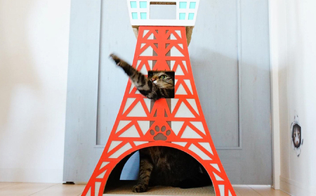 猫の爪とぎ　T型　にゃんずタワー 猫 ねこ ネコ キャット cat 爪とぎ ダンボール 段ボール タワー クラフト 写真映え 丈夫 日本製 国産 室内遊び おもちゃ ペット インテリア 愛猫 動物 猫用品 猫用玩具 グッズ 愛猫へプレゼント ペット用品 愛知県 常滑市
