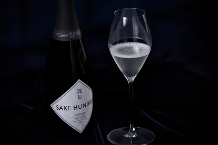 SAKE HUNDRED　深星 SHINSEI　720ml 日本酒 スパークリング 深星 SHINSEI 720ml 1本 泡酒 名水 瓶内二次発酵 プレゼント ギフト 酒 炭酸 家飲み 贈答 山梨県 北杜市 母の日 父の日 [h244]