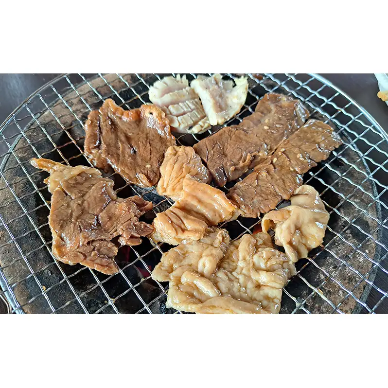 一力商店 バーベキューセット スタンダード セット 詰め合わせ 味付け肉 味付き肉 牛肉 豚肉 牛 豚 肉 お肉 焼き肉 焼肉 バーベキュー アウトドア キャンプ ロース 上ホルモン ホルモン 牛さがり 牛カルビ 豚サガリ とんじんかん 北海道 芦別市