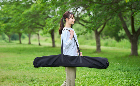 アウトドアテーブル 幅 約120cm HUGEL ウッドロールテーブル WRT-120 折り畳み 折りたたみ キャンプ アウトドア 工具不要 ロール コンパクト収納 アイリスオーヤマ アウトドアグッズ 