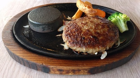 （冷凍） 牛肉 ４点 セット （赤身焼肉250ｇ・切り落とし400ｇ・ハラミたれ漬け600ｇ・ハンバーグ5個） 総重量約 2kg ／ 歩商事 焼肉 バーベキュー 奈良県 田原本町