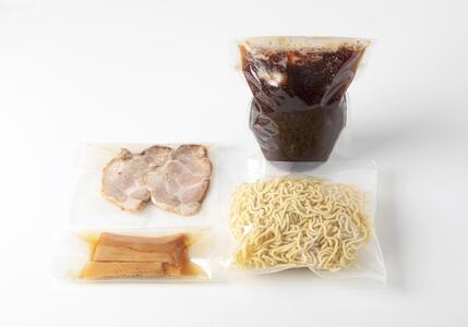 【北海道新聞で紹介】旭川ラーメン　緑橋カウンター　正油３食セット（冷凍ラーメン） ｜ ラーメン 北海道_03199